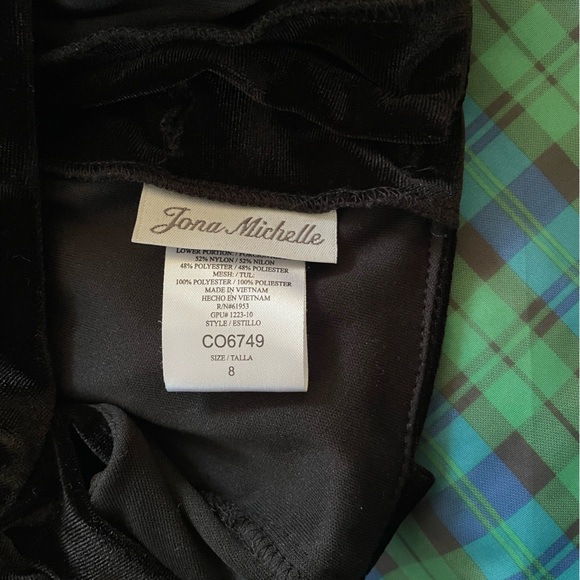 Jona Michelle Dress - Picture 6 of 7